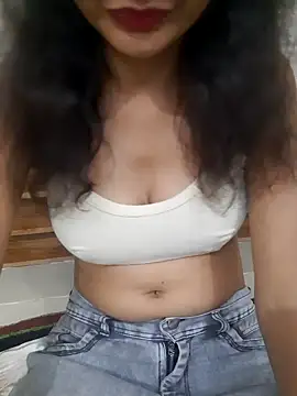 Snapshot of Kittu-rani66 chatting on 10-07-25, 04:04 Kittu-rani66 online show from 10-07-25, 04:04