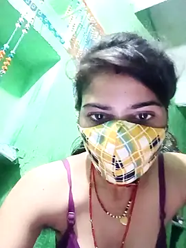 Snapshot of kajalbhabhi44 chatting on 09-16-25, 04:52 kajalbhabhi44 online show from 09-16-25, 04:52