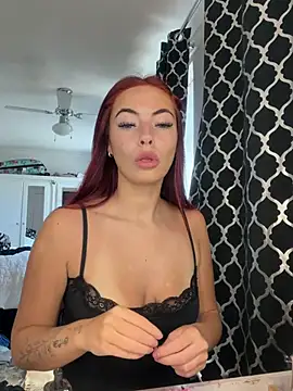 Snapshot of AroraAngel chatting on 05-19-26, 02:56 AroraAngel online show from 05-19-26, 02:56