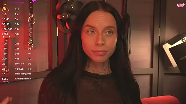 Snapshot of livia_starwars chatting on 10-29-25, 09:38 livia starwars online show from 10-29-25, 09:38