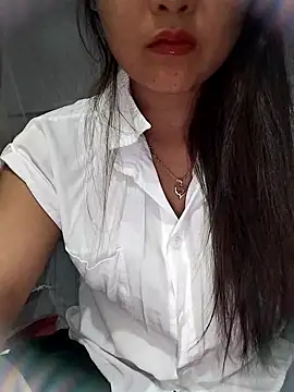 Snapshot of moa_koa chatting on 10-12-25, 01:21 moa koa online show from 10-12-25, 01:21