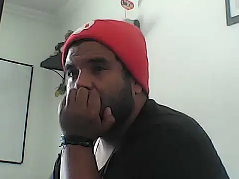 Snapshot of Rolo-Sumiso chatting on 10-28-25, 04:09 Rolo-Sumiso online show from 10-28-25, 04:09