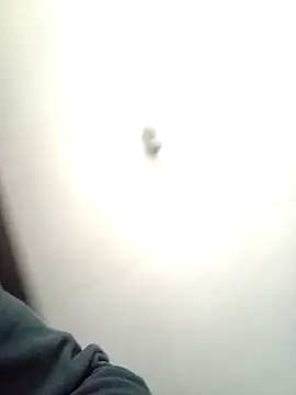 Snapshot of Rolo-Sumiso chatting on 12-03-25, 02:59 Rolo-Sumiso online show from 12-03-25, 02:59