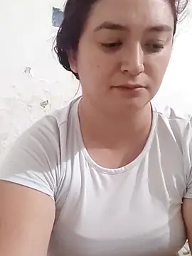 Snapshot of Anaa_Rose chatting on 12-18-25, 09:21 Anaa Rose online show from 12-18-25, 09:21