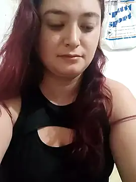 Snapshot of Anaa_Rose chatting on 12-22-25, 08:50 Anaa Rose online show from 12-22-25, 08:50