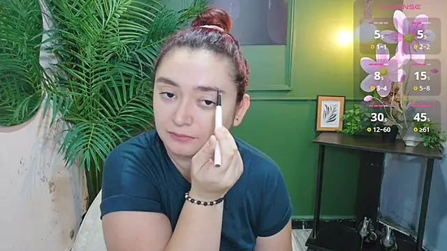 Snapshot of Anaa_Rose chatting on 05-19-26, 12:44 Anaa Rose online show from 05-19-26, 12:44