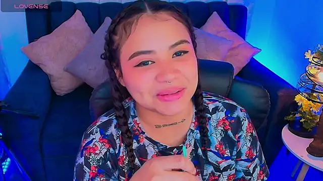 nicemiiaa7  online show from 09-26-25, 03:10