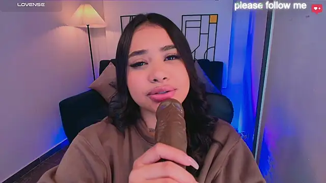 nicemiiaa7  online show from 03-11-26, 12:55