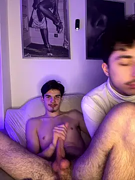 Snapshot of Pablo27622 chatting on 01-17-26, 05:05 Pablo27622 online show from 01-17-26, 05:05