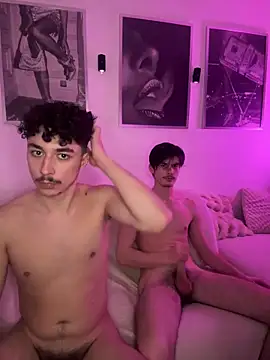 Snapshot of Pablo27622 chatting on 02-18-26, 08:05 Pablo27622 online show from 02-18-26, 08:05