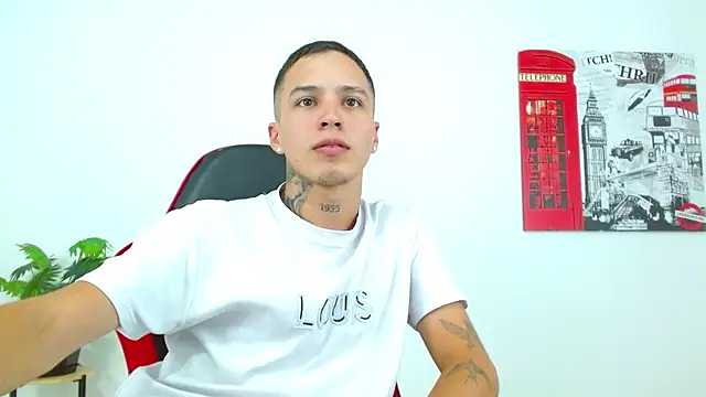 Cumandres18 online show from 04-18-26, 07:07