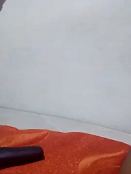 Snapshot of hanna_ross27 chatting on 10-16-25, 05:08 hanna ross27 online show from 10-16-25, 05:08