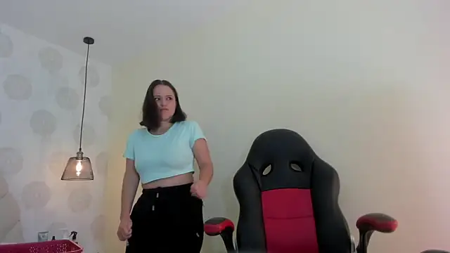 GIANAMILLER6 online show from 11-22-25, 12:15