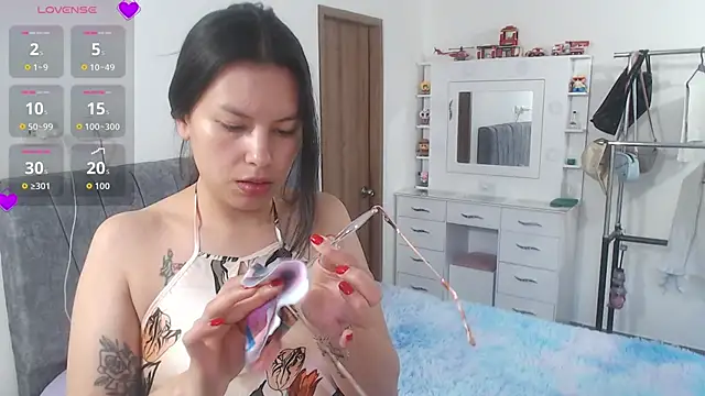 Snapshot of Cherry_summer chatting on 09-23-25, 12:08 Cherry summer online show from 09-23-25, 12:08