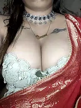 Snapshot of Shiny_HOT01 chatting on 01-10-26, 05:37 Shiny HOT01 online show from 01-10-26, 05:37