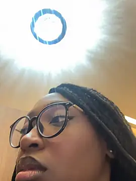 YallianaBrooks online show from 07-23-26, 03:43