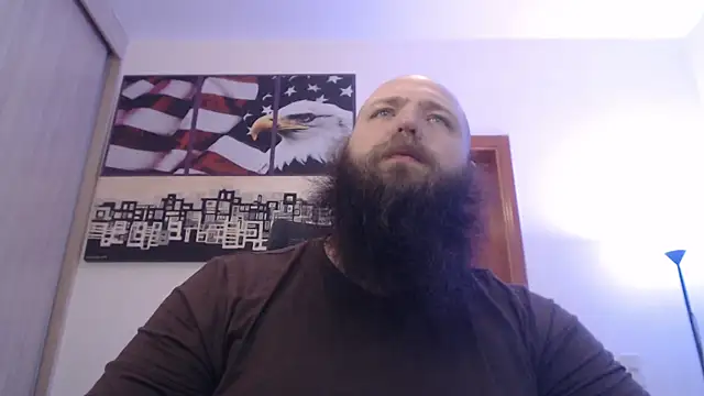 Snapshot of PayMasterGus chatting on 09-12-25, 02:22 PayMasterGus online show from 09-12-25, 02:22