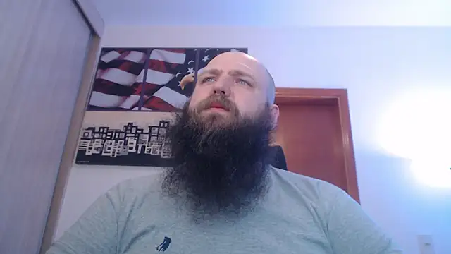 Snapshot of PayMasterGus chatting on 09-12-25, 11:37 PayMasterGus online show from 09-12-25, 11:37