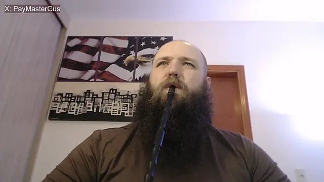 Snapshot of PayMasterGus chatting on 09-27-25, 02:05 PayMasterGus online show from 09-27-25, 02:05