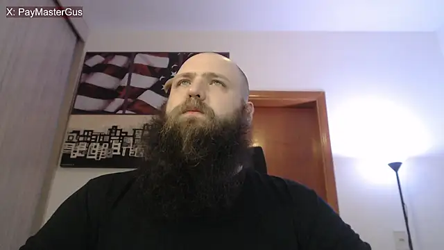 Snapshot of PayMasterGus chatting on 10-06-25, 03:04 PayMasterGus online show from 10-06-25, 03:04