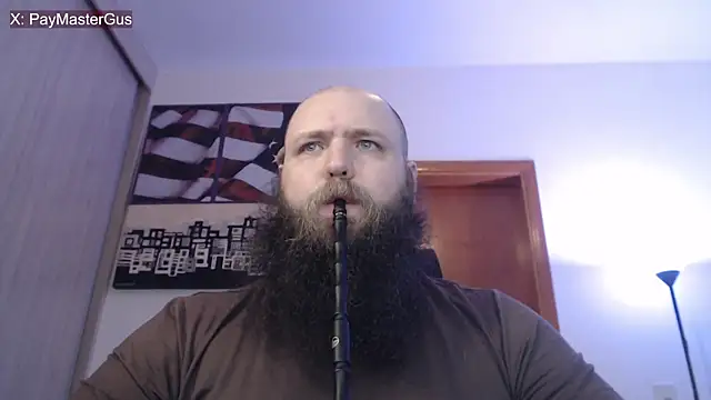 Snapshot of PayMasterGus chatting on 10-19-25, 03:07 PayMasterGus online show from 10-19-25, 03:07