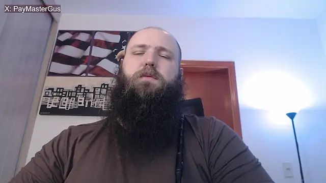 Snapshot of PayMasterGus chatting on 10-23-25, 02:22 PayMasterGus online show from 10-23-25, 02:22