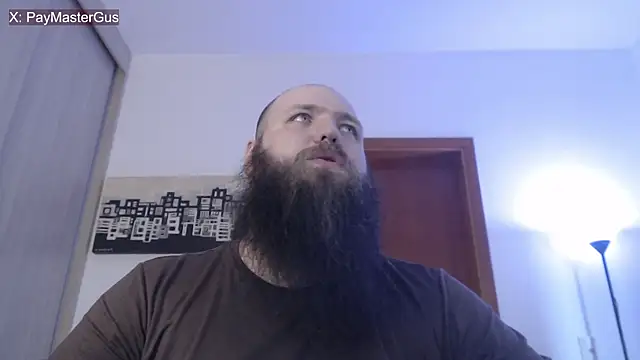 Snapshot of PayMasterGus chatting on 11-07-25, 08:42 PayMasterGus online show from 11-07-25, 08:42