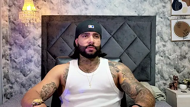 Apolo rousse1 online show from 10-01-25, 08:37