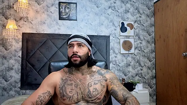 Apolo rousse1 online show from 10-04-25, 11:03