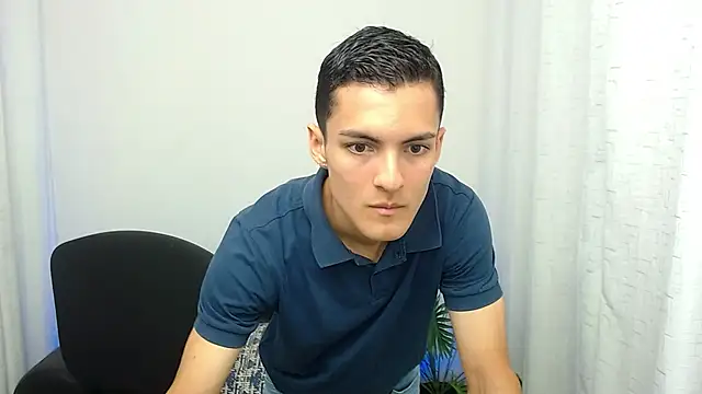 Matiius18 online show from 11-03-25, 01:34