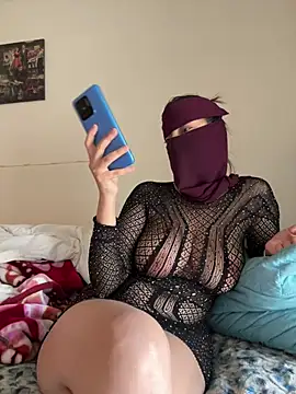 Snapshot of Rabroba89six chatting on 01-18-26, 10:19 Rabroba89six online show from 01-18-26, 10:19