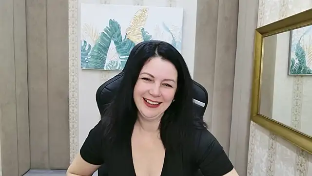 Nina Stane online show from 12-04-25, 05:28