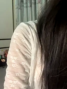 Snapshot of Dior_baby chatting on 09-15-25, 05:40 Dior baby online show from 09-15-25, 05:40