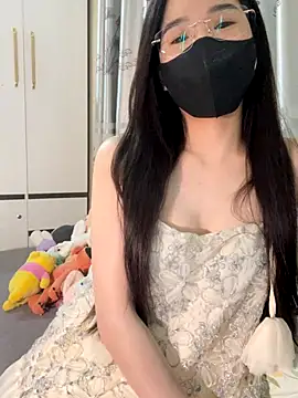 Snapshot of Dior_baby chatting on 10-30-25, 01:29 Dior baby online show from 10-30-25, 01:29