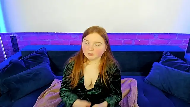 KattyRose8 online show from 10-18-25, 06:52