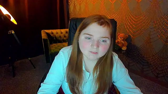 Snapshot of KattyRose8 chatting on 06-18-26, 06:01 KattyRose8 online show from 06-18-26, 06:01