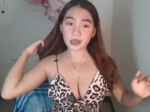 Snapshot of xcherry_babex chatting on 02-19-26, 02:40 xcherry babex online show from 02-19-26, 02:40