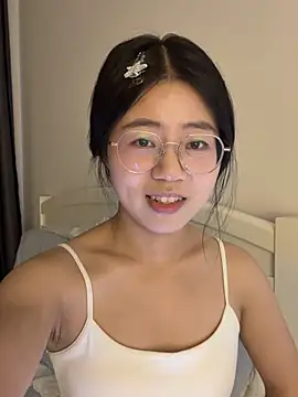 Ella-A9 online show from 09-25-25, 06:50