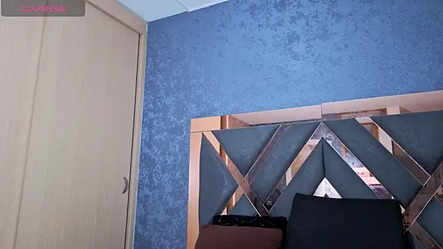 ryan evanss online show from 10-09-25, 10:57