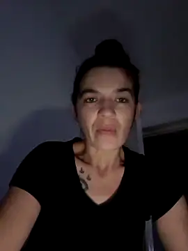 Snapshot of alinaalinutzq chatting on 11-02-25, 07:27 alinaalinutzq online show from 11-02-25, 07:27