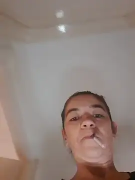 Snapshot of alinaalinutzq chatting on 11-04-25, 07:07 alinaalinutzq online show from 11-04-25, 07:07