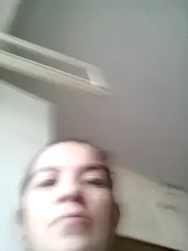 Snapshot of alinaalinutzq chatting on 12-02-25, 07:03 alinaalinutzq online show from 12-02-25, 07:03