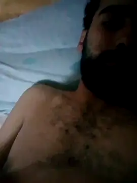 Snapshot of bbbvhhn chatting on 09-26-25, 01:37 bbbvhhn online show from 09-26-25, 01:37