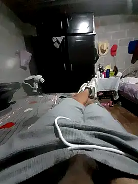 Snapshot of jann1900 chatting on 12-03-25, 12:18 jann1900 online show from 12-03-25, 12:18