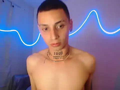 Snapshot of xalejo_max chatting on 09-21-25, 04:19 xalejo max online show from 09-21-25, 04:19