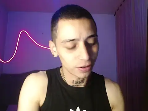 Snapshot of xalejo_max chatting on 09-26-25, 01:31 xalejo max online show from 09-26-25, 01:31