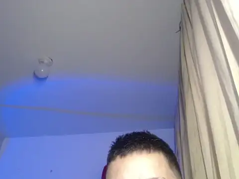 Snapshot of xalejo_max chatting on 10-16-25, 04:08 xalejo max online show from 10-16-25, 04:08