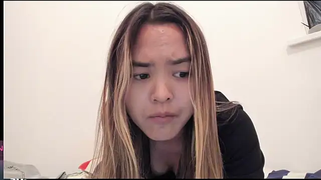 Snapshot of saika_blush chatting on 09-16-25, 04:35 saika blush online show from 09-16-25, 04:35