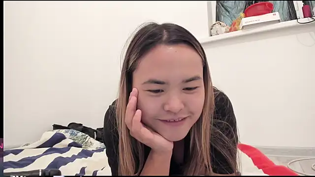 Snapshot of saika_blush chatting on 09-19-25, 04:36 saika blush online show from 09-19-25, 04:36