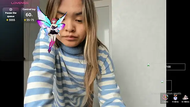 Snapshot of saika_blush chatting on 10-26-25, 08:09 saika blush online show from 10-26-25, 08:09